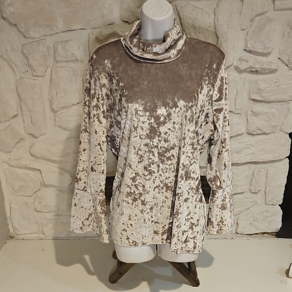 Velvet Ruby Rd. Olive Green Cowl Neck Size M - Picture 2 of 10